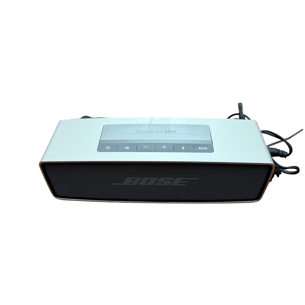 Bose SoundLink Mini Bluetooth Speaker Unisex OS Silver Portable Wireless Audio